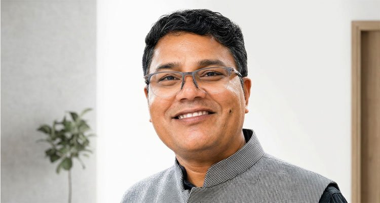 Dr Piyush Choudhary